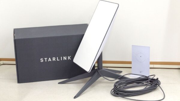 Internet par satellite: la Sonatel obtient la suspension provisoire de la licence de Starlink